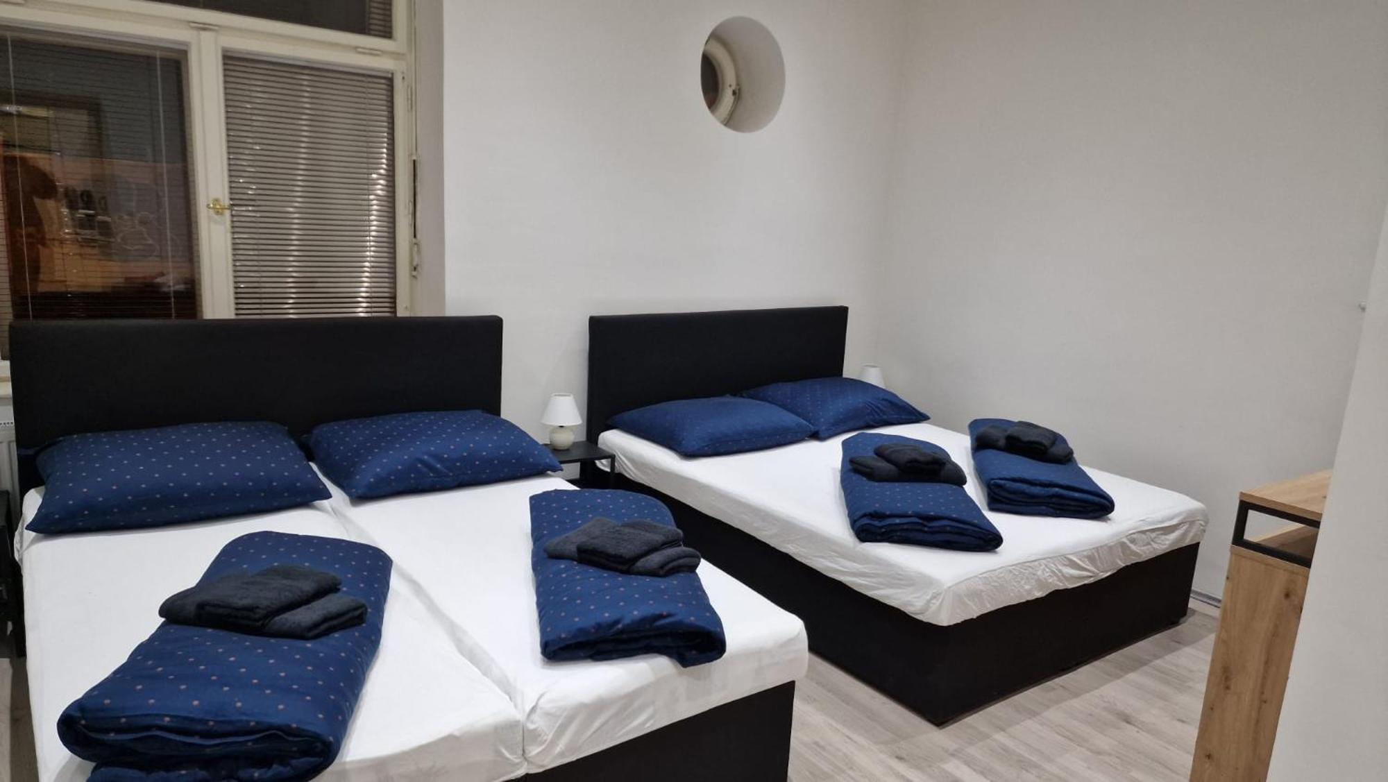 Apartment Flora - Late Check-Out At Noon 12 O Clock For Free Pressburg Exterior foto